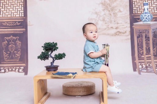 肇东可爱的企鹅宝宝