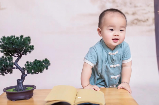 肇东怀孕感觉胸口堵着难受